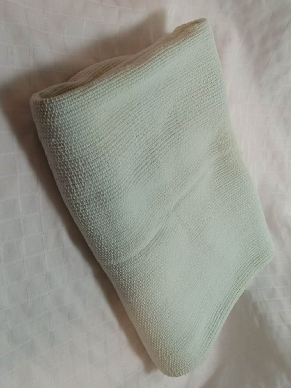 Beautiful vintage Catalonia baby blanket, soft green, circa 1997
